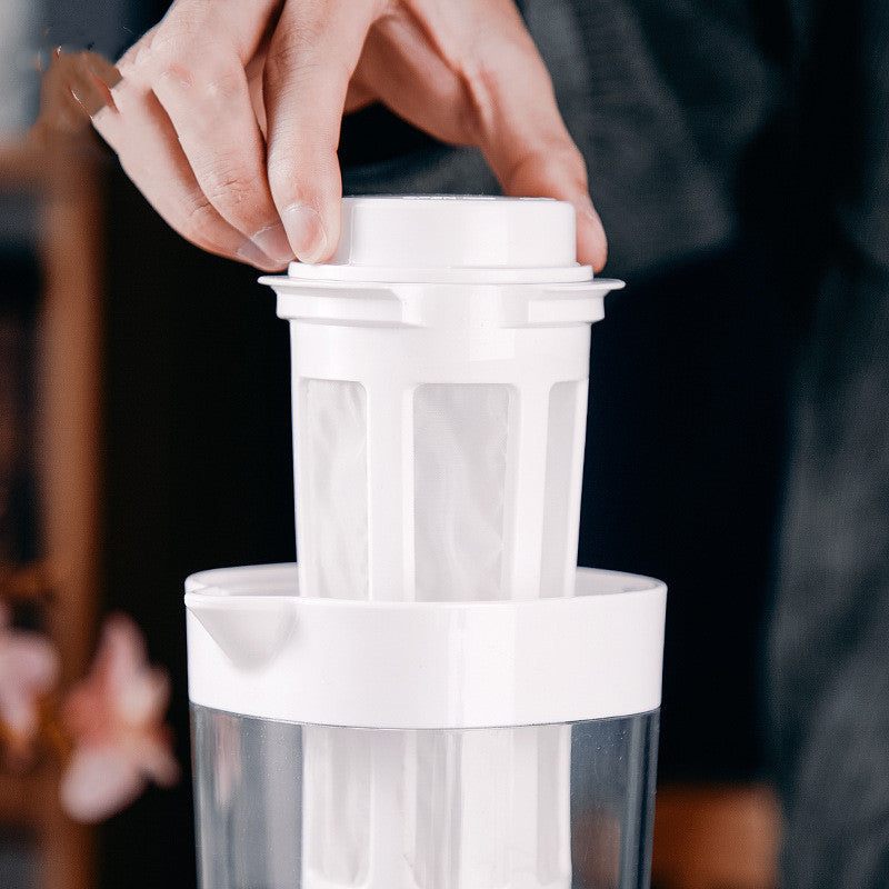 Chill Brew Buddy – Iced Coffee & Tea Maker Pro